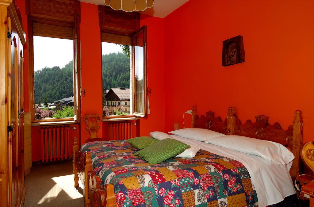 Villa Myosotis Bardonecchia Zimmer foto